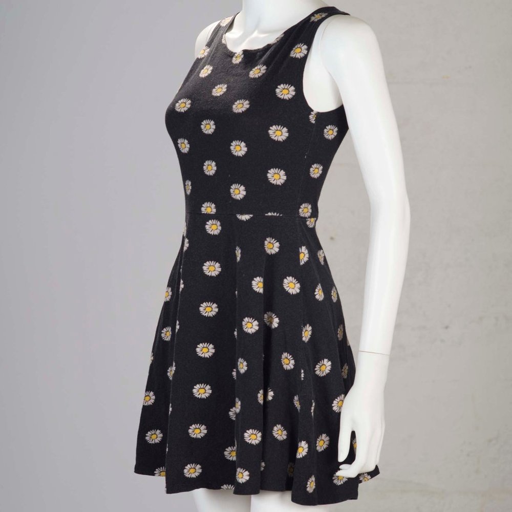 Black Sundress with White Daises
